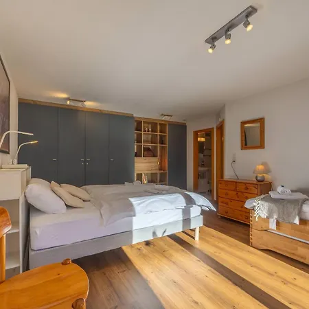 Les Busards 18 Apartment *