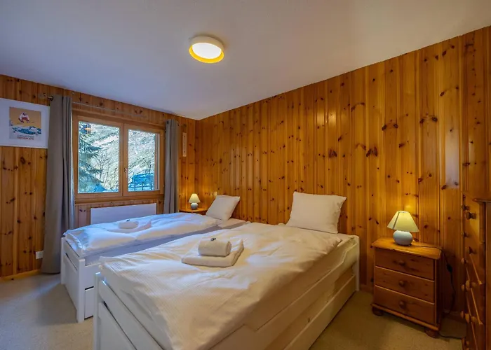 Les Busards 18 شقة