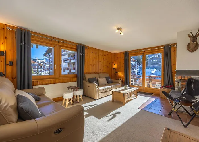 Les Busards 18 نينداز